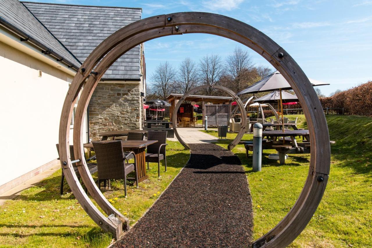 Queen Of The Loch, Balloch By Marston'S Inns Exterior photo